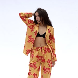 Organic Cotton Women&#39;s Pajama Set: Cartagena Floral Print, Long Sleeve