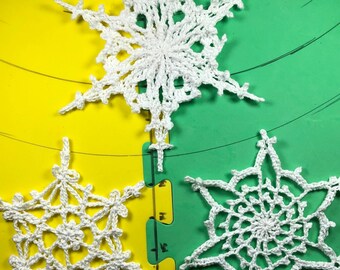 Gehaakte sneeuwvlokken handgemaakte ornamenten/decoraties 3pack!