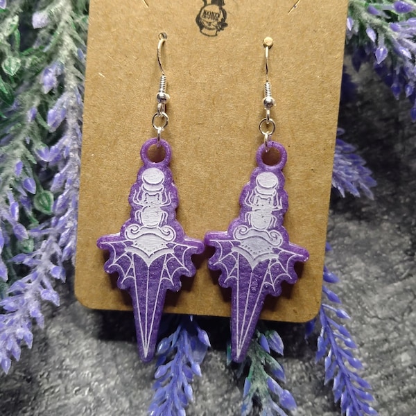 Purple earrings dagger / Lila Ohrringe Dolch