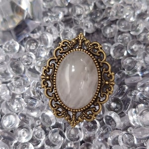 Ring with white stone Adjustable size