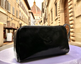 Italian Handmade Leather Toiletry Bags for Unisex| Elevate Your Style with Exquisite Craftsmanship made in Italy