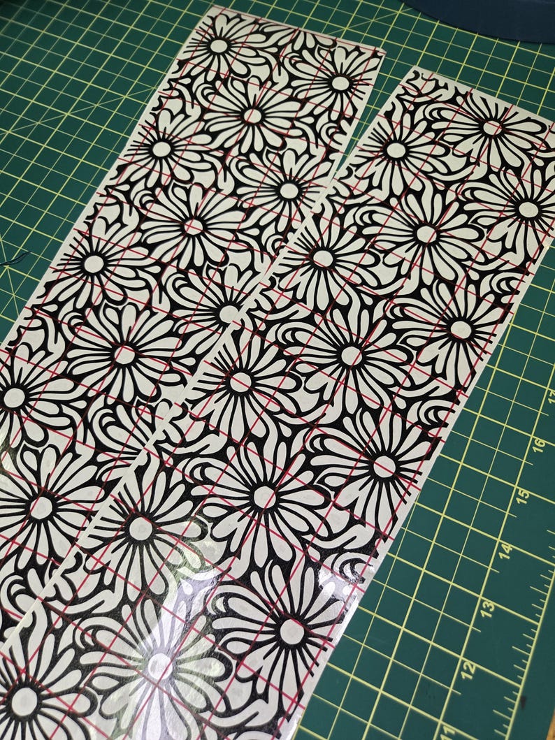 Gänseblümchenmuster Auto Aufkleber Matt Schwarz 2 PACK - B-Säule Car Livery Wrap für Fahrzeugtürrahmen, Türjam Wrap Bild 5