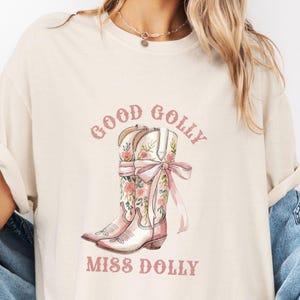 Comfort Colors Good Golly Miss Dolly TShirt, Dolly Parton Shirt, Western Cowgirl Graphic Tee, Retro Country Music Shirt, Retro Floral Shirt