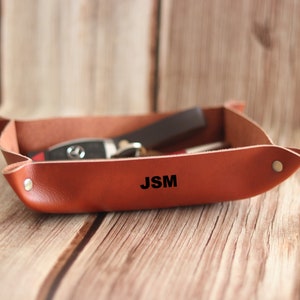 Leather Valet Tray, Personalized Gifts, Gift for Him, Gift for Her, Leather Gift, Custom Gift, Valentine&#39;s Day Gift, Christmas Gifts
