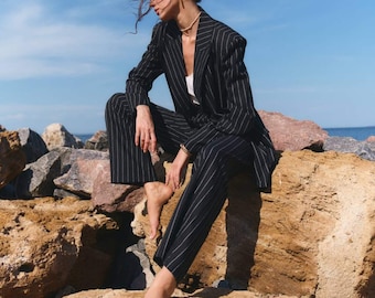 Women's Linen Striped Pantsuit, Oversized Blazer, Wide Leg
