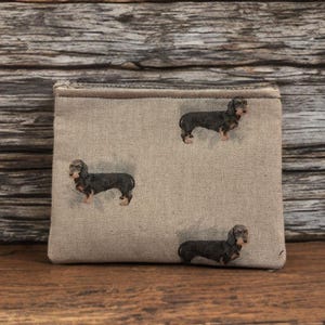 Trousse de maquillage en tissu teckel à poil dur | Trousse de maquillage | Amoureux des chiens | Cadeaux | Cadeau de Pâques | Sac de voyage | Trousse à cosmétiques | Cadeau d'anniversaire
