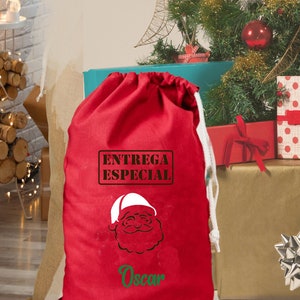 Sacchetti regalo di Babbo Natale personalizzati con nome. Pile rosso di alta qualità. Borsa di Babbo Natale di grandi dimensioni. Artigianato spagnolo.