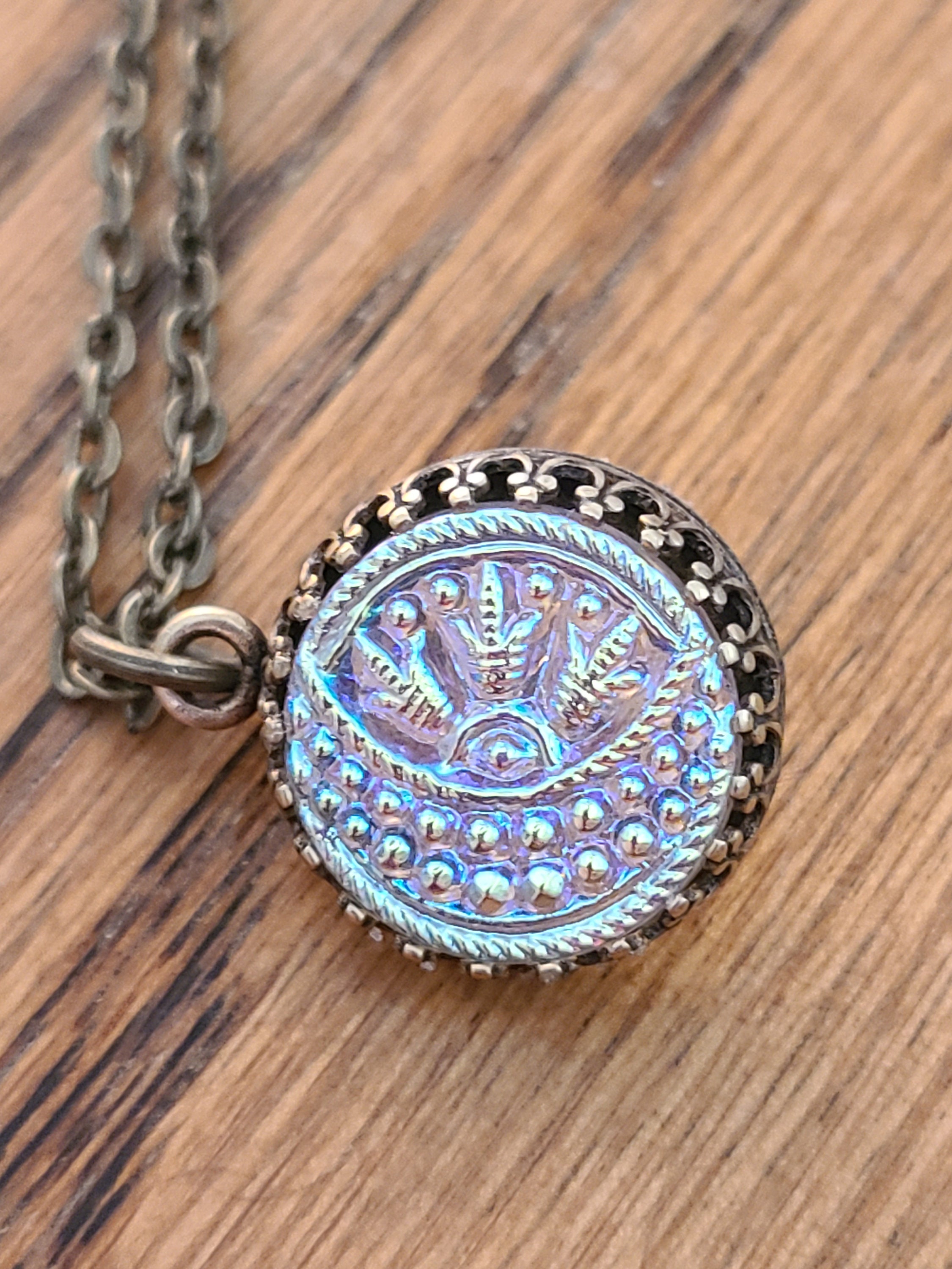 Grandmothers Buttons