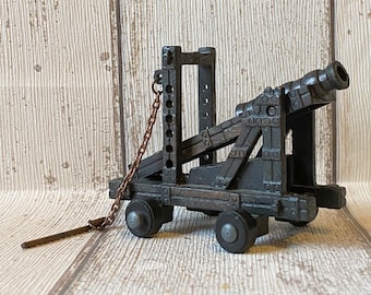 Vintage 1970s Novelty Metal Antique Cannon Shaped Pencil Sharpener