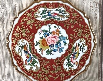 Vintage 1970s Stratton Queen Convertible Powder Compact with Red Rococo Floral Decoration
