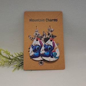 Glitter Alien Character Earrings: Hypoallergenic Hooks