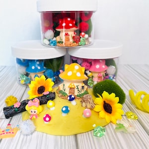 Playdough to go sensory jars, fairy garden party favors, dough kids party favors, dough kits, playdough stocking stuffers, goodie bags