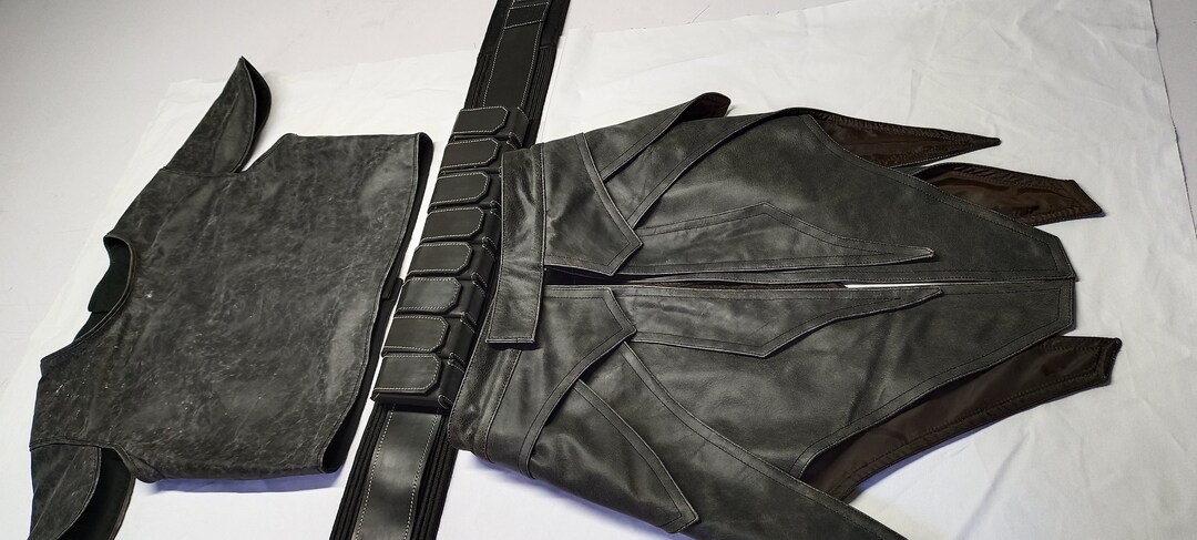 Inspired by Star Wars Mandalorian Leather Kama and Leather Vest With ...