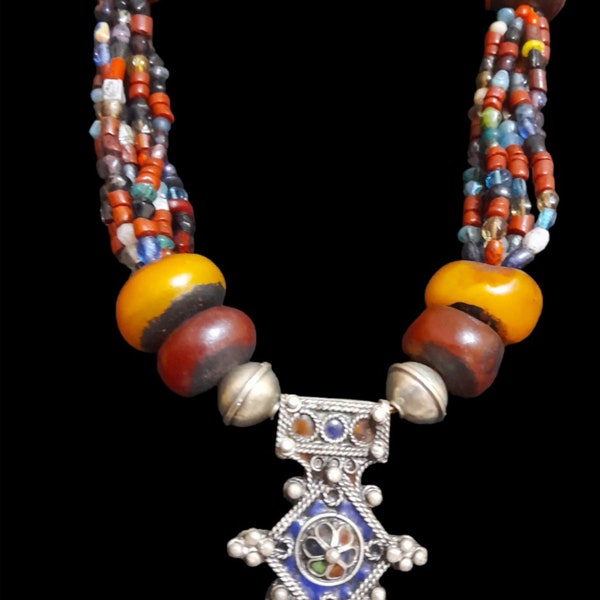 Collier berbère, bijoux marocains, collier ethnique, collier berbère vintage, bijoux tribaux, collier tribal touareg