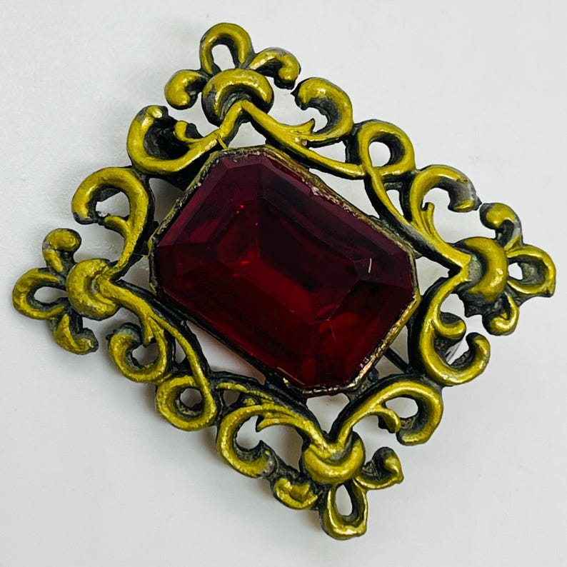 Fabulous Simulated Red Ruby Rectangular Brooch. Stunning Faux Red Ruby Geometric Rectangle Brooch. Brass Tone Red Stones Rectangle Brooch. image 1
