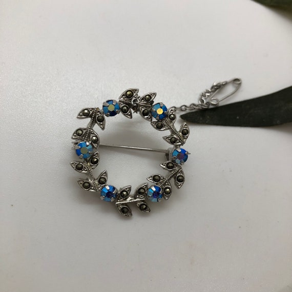 Beautiful Silver Tone Wreath Brooch with Marcasit… - image 2