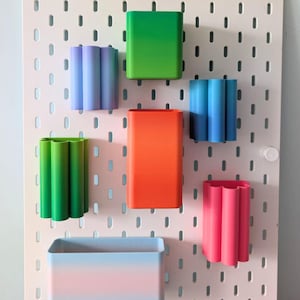 IKEA Skadis Pegboard Organiser: 3D Printed Desk Container