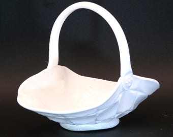 Vintage Star Pattern Milk Glass Basket: Easter Wedding Decor