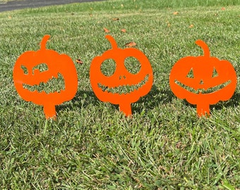 Pumpkin Yard Decor Set of 3 Small Pumpkins