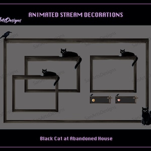 Può includere: Decorazioni animate per stream a tema gatto nero. L'immagine mostra un corvo appollaiato su una cornice di legno, con diversi gatti neri seduti su altre cornici. Il testo "Black Cat at Abandoned House" è in basso.