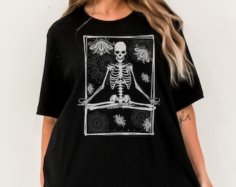 Yoga Skelett T-Shirt- Namaste Skelett T-Shirt- Yoga Shirt-Calm Shirt-Skelett Shirt-Skelett Yoga Shirt-Boho Skelett Shirt