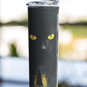 Gruselige schwarze Katze 20 Unzen Becher - Halloween Becher - Katzenliebhaber Becher - Skinny Becher - Gruselige Saison Becher - Katze Halloween Becher