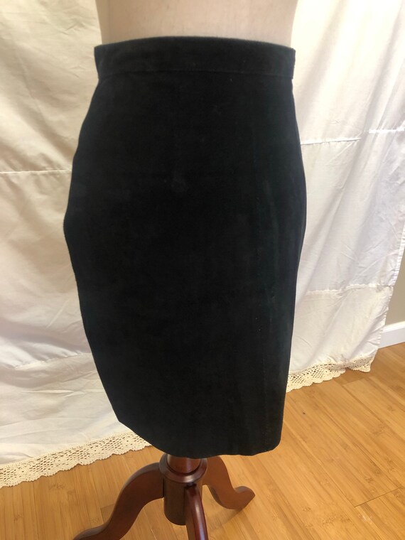 1990s black suede leather mini pencil skirt XS - image 3