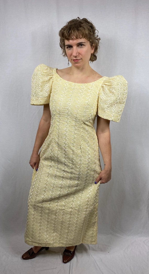 1960s yellow puff sleeve floral lace dress - image 2