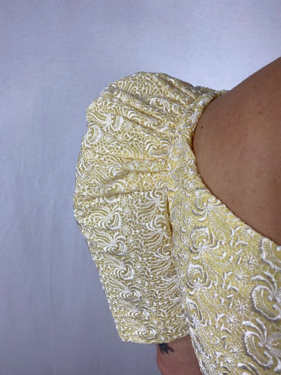 1960s yellow puff sleeve floral lace dress - image 6