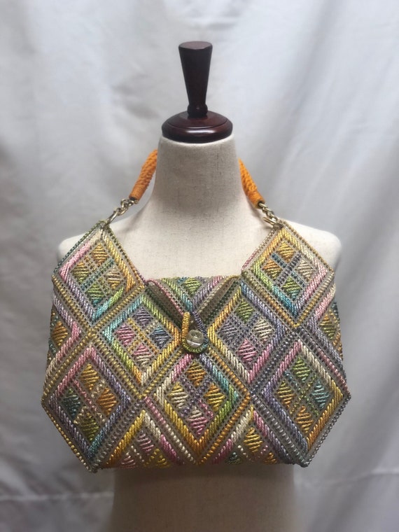 Vintage colorful woven plastic handbag