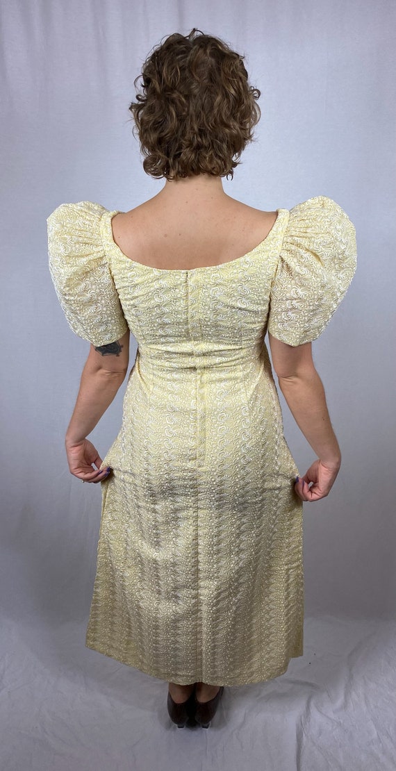 1960s yellow puff sleeve floral lace dress - image 4