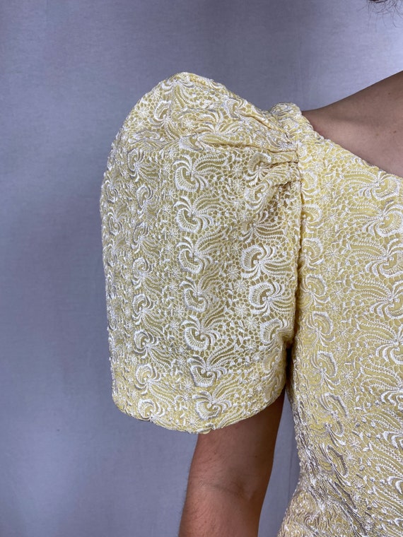 1960s yellow puff sleeve floral lace dress - image 5