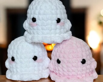 Handmade Crochet Ghost Plushie: Kawaii Halloween Amigurumi
