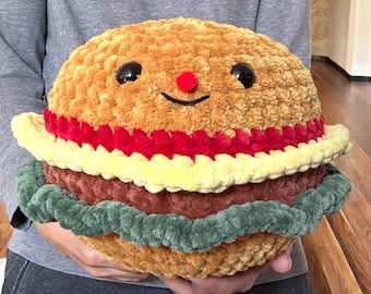 Peluche gigante de hamburguesa de ganchillo • Almohada de comida kawaii hecha a mano