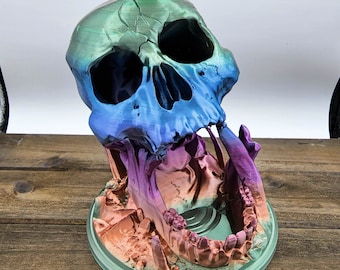 3D Printed Skull Dice Tower Roller