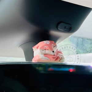 Cute Pink Fox Car Rearview Mirror Ornament, Women Office Table Ornament, Cute Car Accessories, Kawaii Car Dashboard Decor, Car Ornament