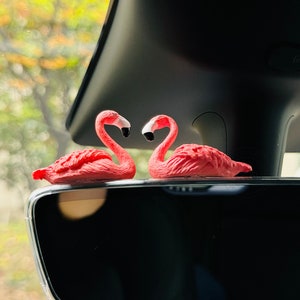 2pcs Aesthetic Flamingo Car Ornament, Car Review Mirror Decor, Cute Flamingo Figurine, Car Dashboard Ornament, Car Gifts, Symbol of Love