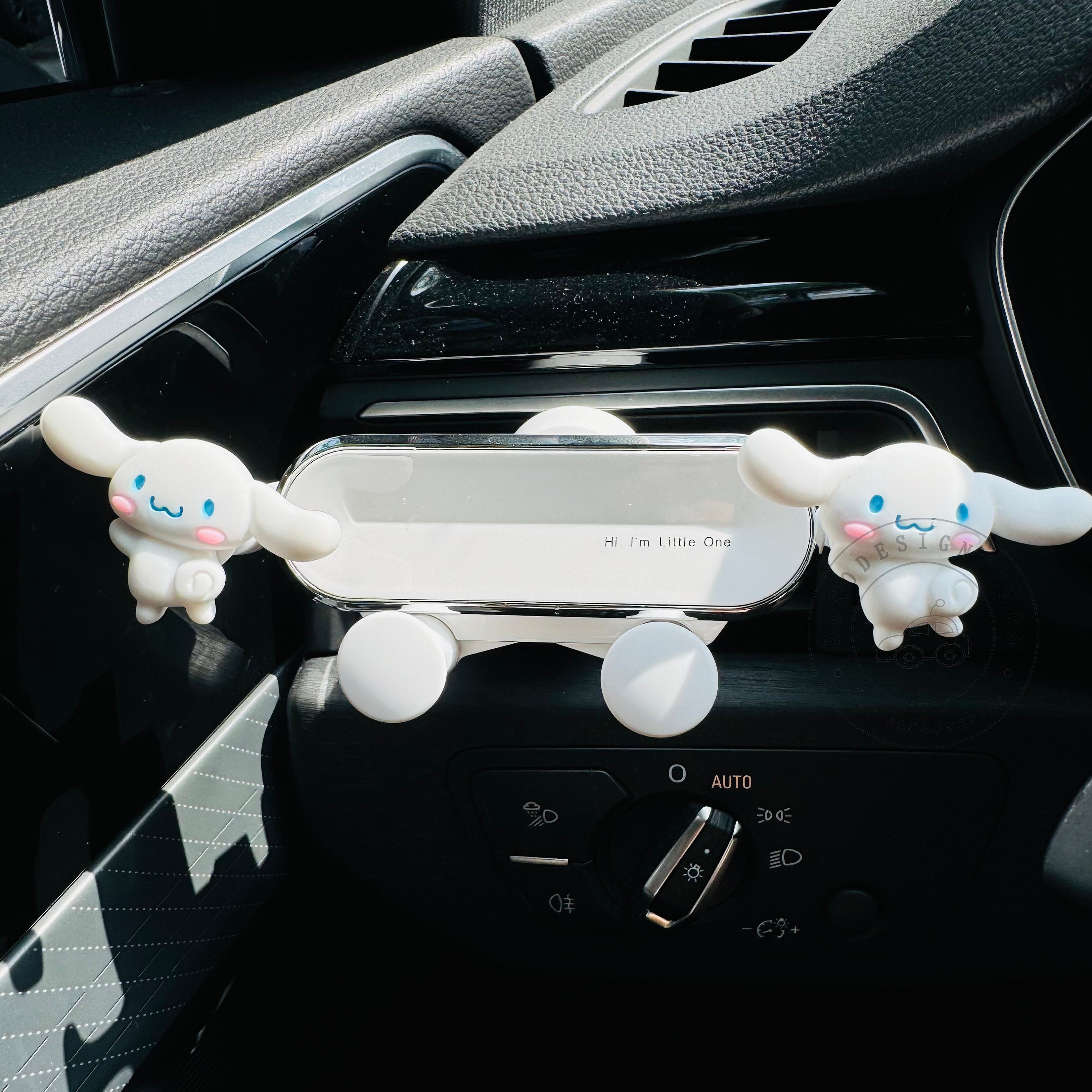 thumbnail image 2 of VICSEED Pink Phone Holder For Your Car 2 of 9
