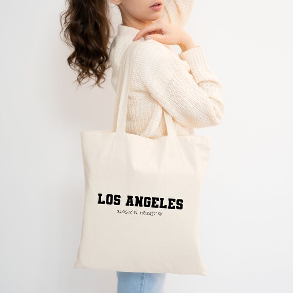 ミュージシャン CDL Canvas Tote Bag SMALL - Off White Graffiti logo leather shoulder bag in white - Off White Kids