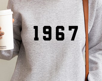 Bluza z 1967 roku | Sweter na 58. urodziny | Bluza vintage z lat 60. | Bluza z kapturem „Urodzony w 1967 roku” | Prezent na kamień milowy