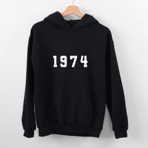 Sudadera con capucha de 1974, sudadera con capucha para el 51.º cumpleaños, nacido en los años 70, camiseta vintage de 1974, sudadera con capucha nacida en 1974, camiseta de 1974, regalo de cumpleaños de 1974, 1974, 51.º cumpleaños