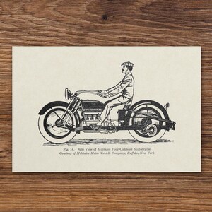 Cartolina regalo con motocicletta antica a quattro cilindri