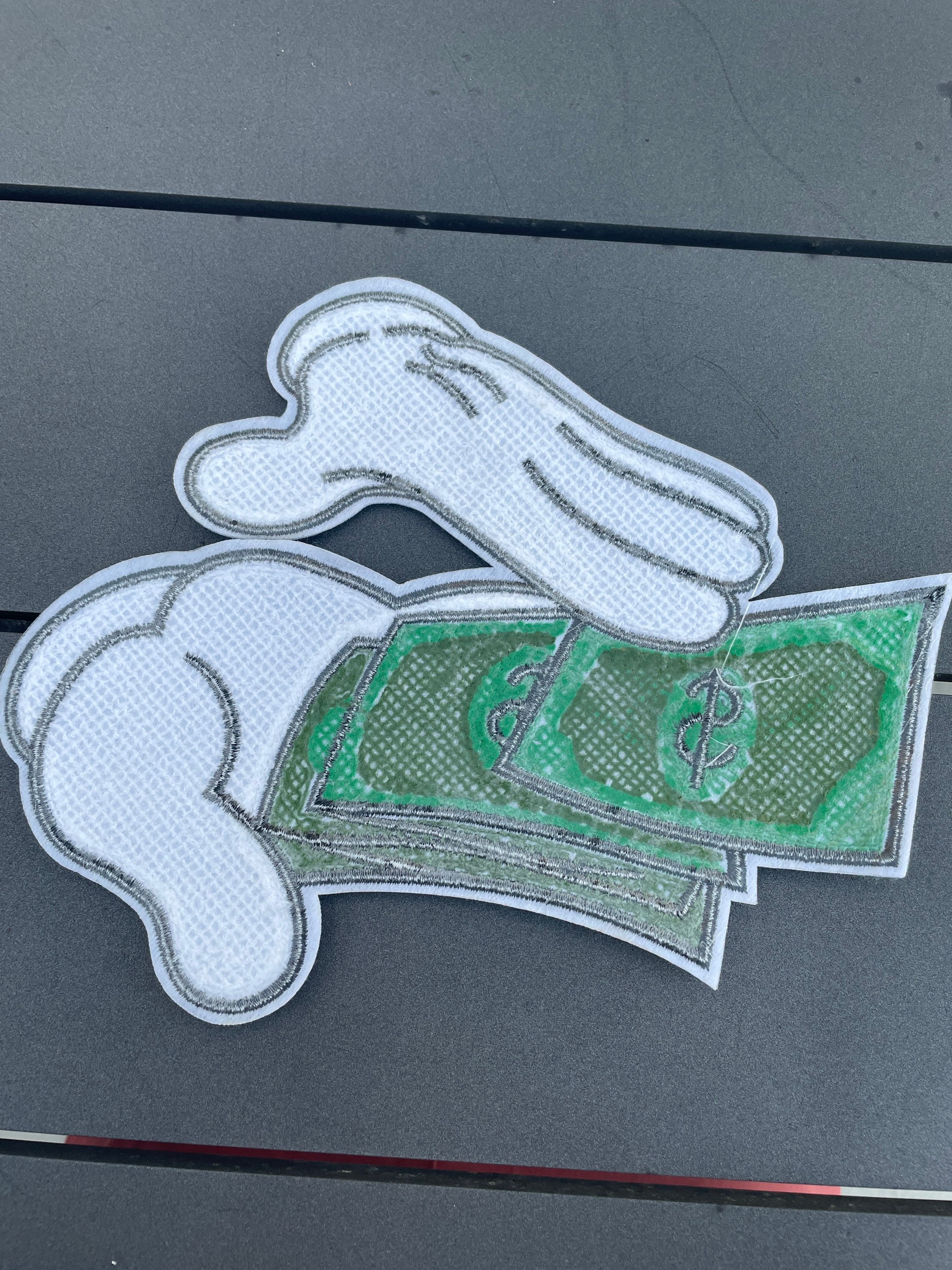 Mickey smooth chenille iron on patches - Creo Piece