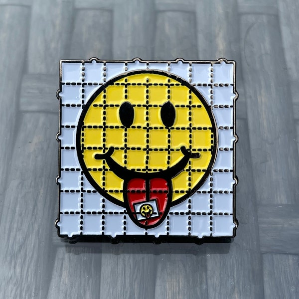 LSD Smiley Face Tabs Enamel Pin | Acid Blotter Pin | Hippie Deadhead Dreams | Vintage 80s Festival Rave Pin