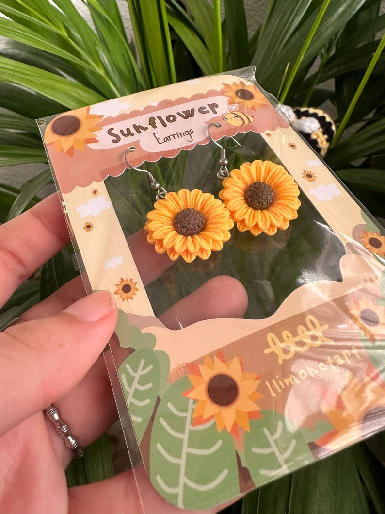 Sunflower earrings dangle / SunFlower Kawaii accessory Autumn vibes Sunflower, Dangler Earrings, Quirky / sunflower earrings for women imagen 3