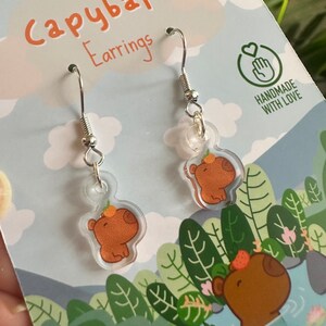 Adorable Kawaii capybara Acrylic Earrings Handcrafted, Exclusive Design / capybara loves gift / quirky earrings / drop earrings imagen 3