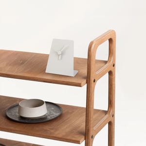 Minimalist Metal Table Clock – Folded Design