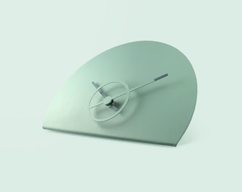 Reloj de repisa artesanal de metal verde, diseño moderno plegado