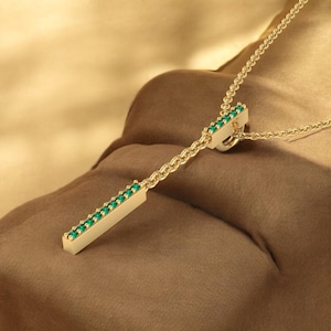 Emerald Necklace, Gold Necklace, Long Layering Pendant, Minimalist Chain Necklace, Dainty Drop Pendant, May Birthstone Necklace, HUZURR