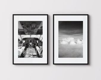 Luchtfotoprintset: zwart-wit vliegtuigcockpit en wolken (digitale download)